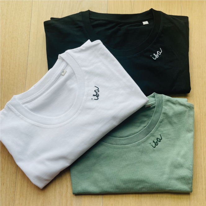 Embroidered Collar Organic Cotton T-shirt "Isa" - ROODS PROJECT