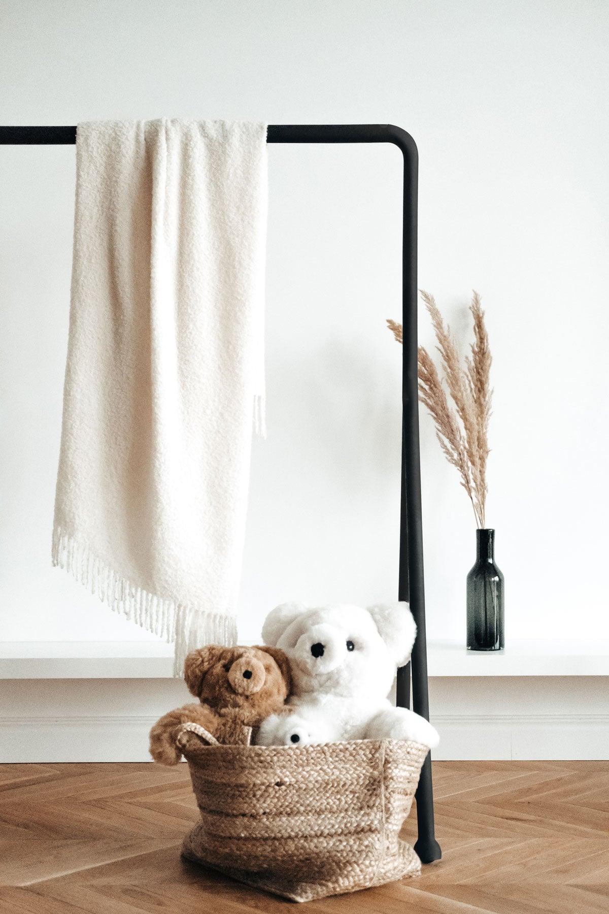 Luxurious Natural Superfine Alpaca Wool Boucle Throw - ROODS PROJECT