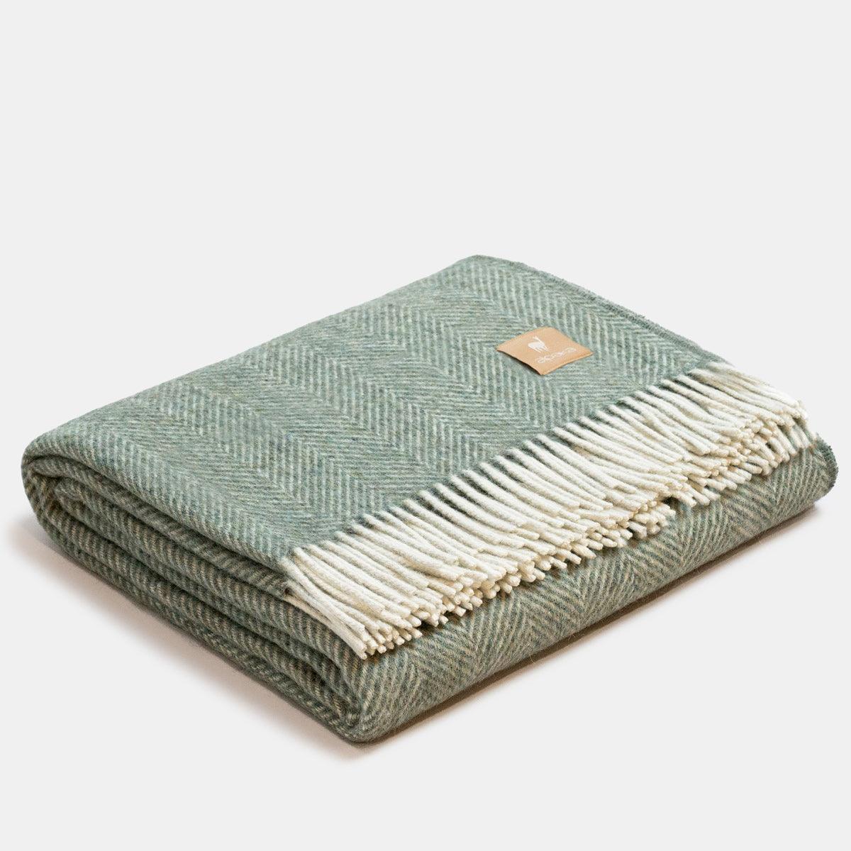 Natural Alpaca Wool Throw - Classic Fishbone - ROODS PROJECT