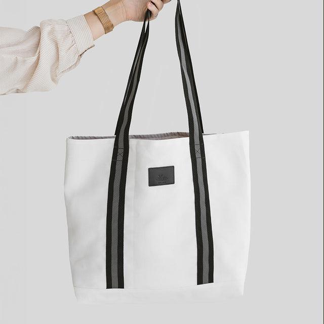 White Denim Tote Bag - ROODS PROJECT