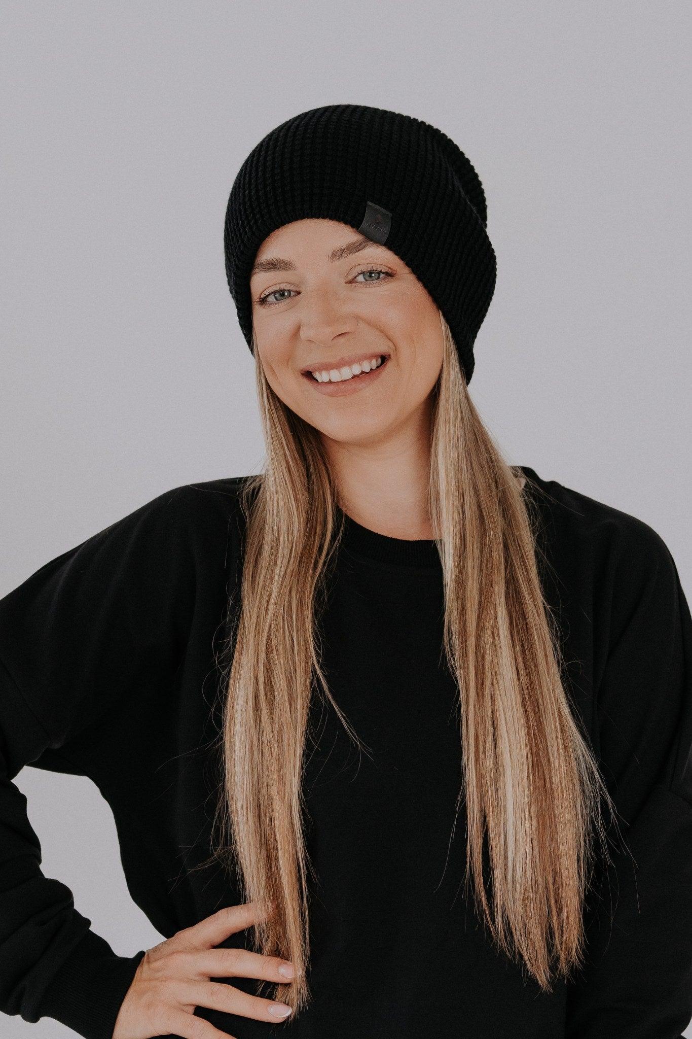 Knitted 100% Merino Wool Cap WULF - ROODS PROJECT