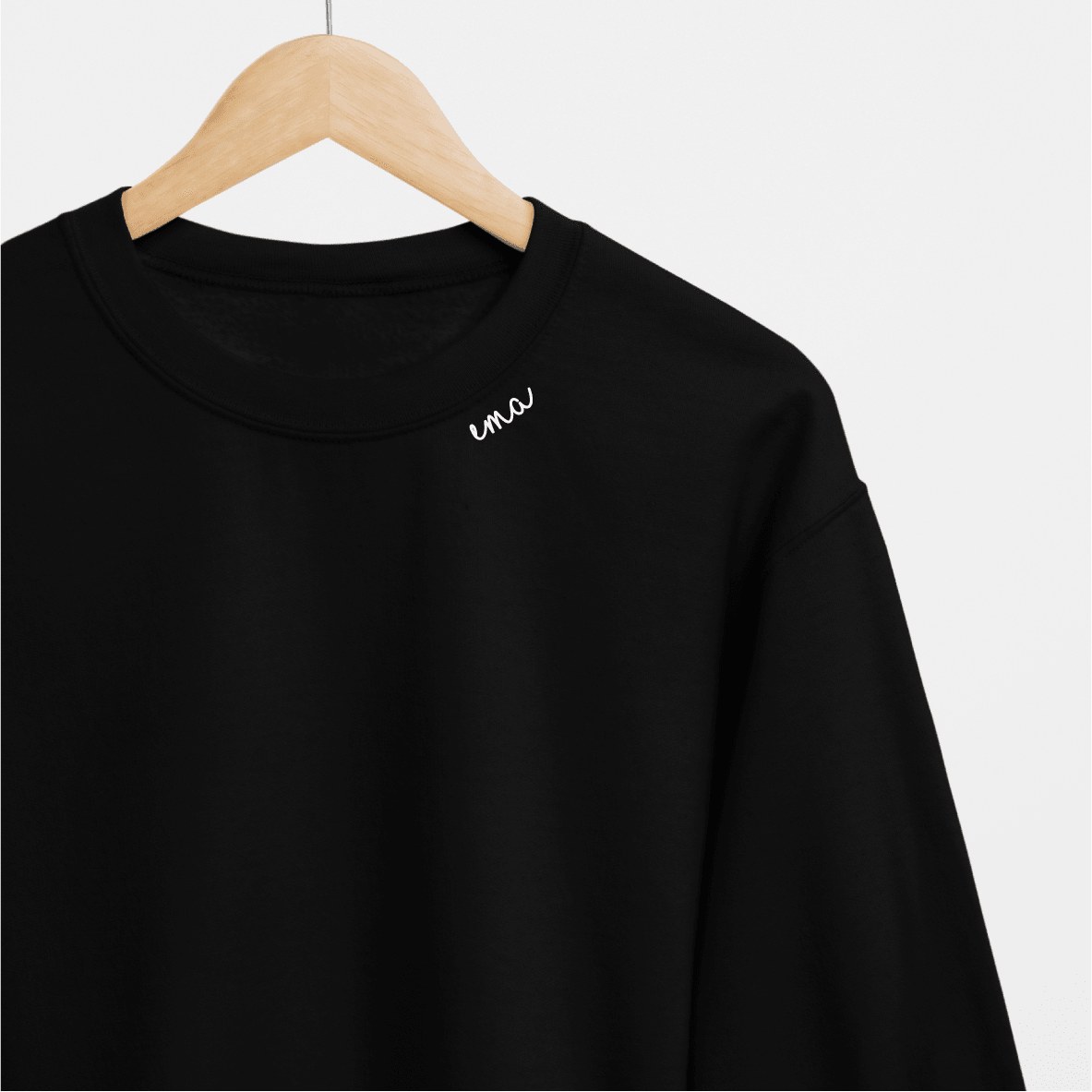 Embroidered Collar Organic Cotton Sweatshirt "Ema" - ROODS PROJECT