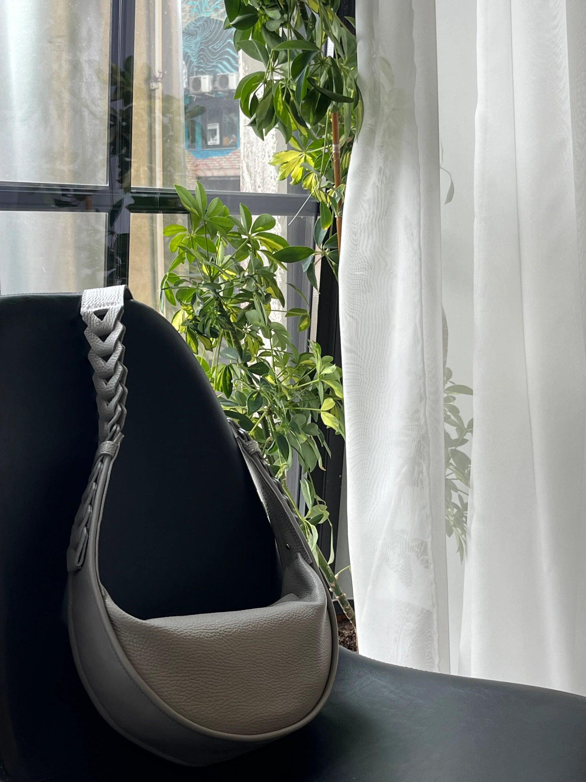 Flora Leather Bag - ROODS PROJECT