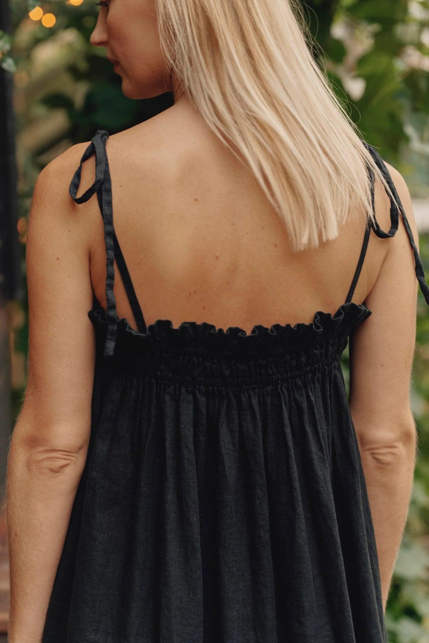 Linen Ballade Dress - Black - ROODS PROJECT