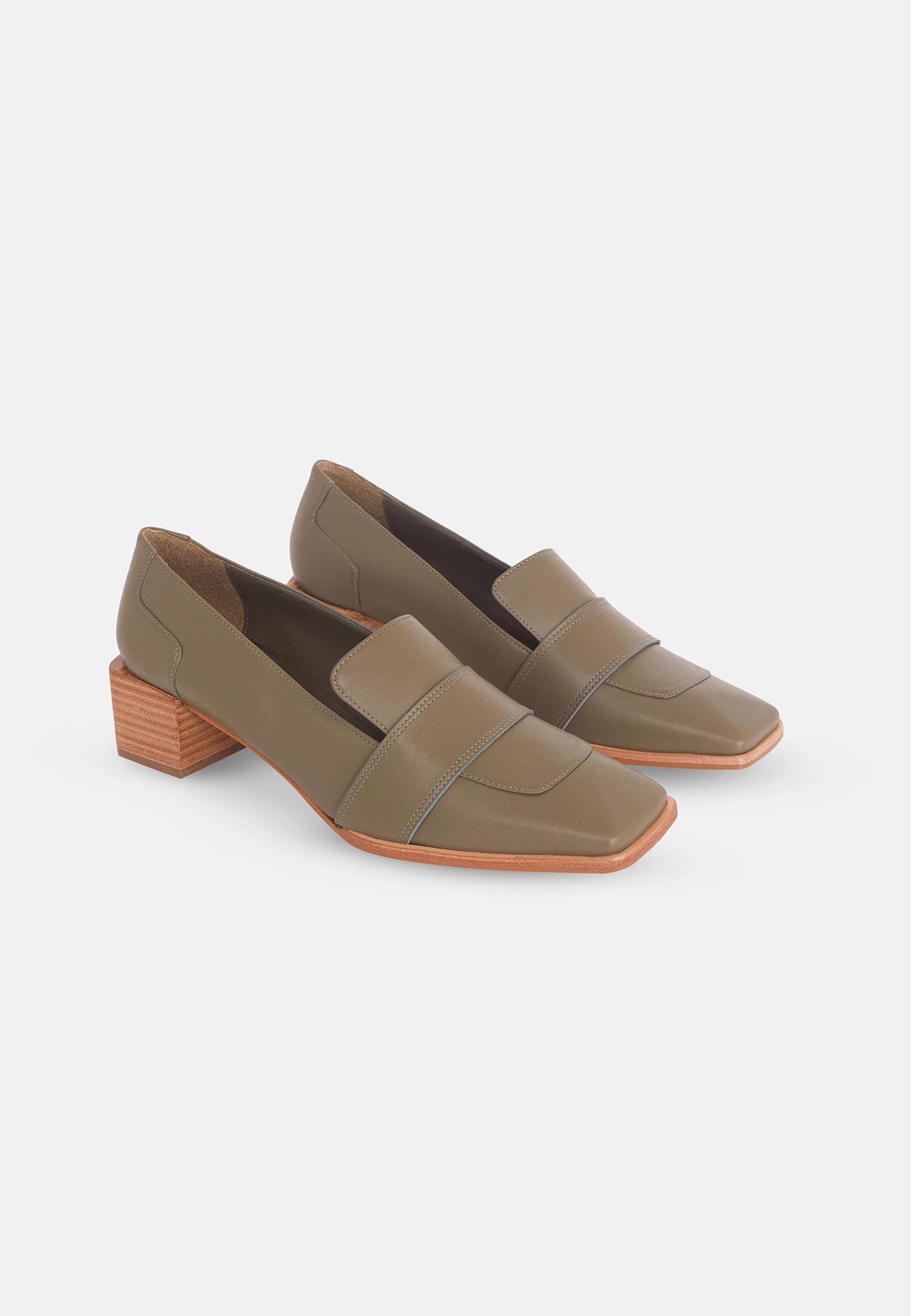Mangará Louro Leather Loafers - Premium Women's Footwear - ROODS PROJECT
