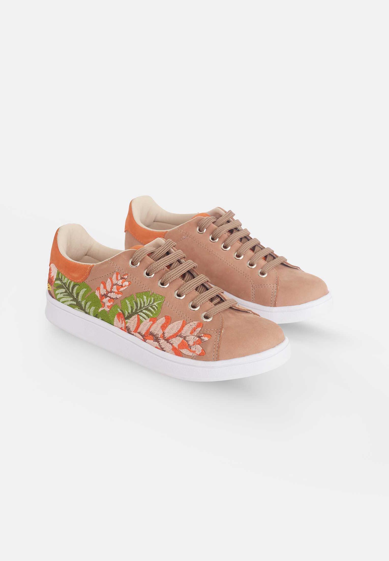 Mangará Women's Sneakers Embroidery Suede - ROODS PROJECT