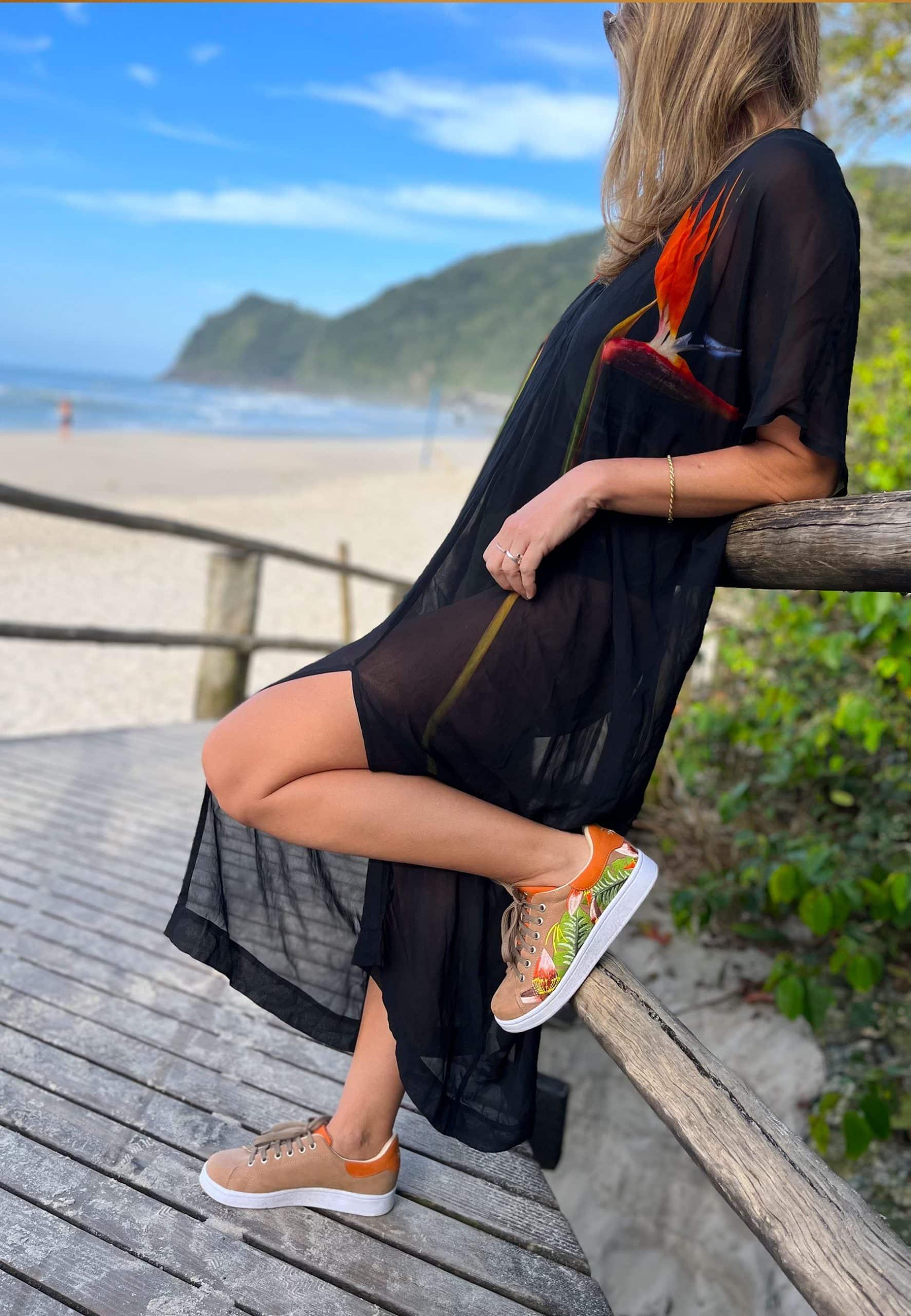 Mangará Women's Sneakers Embroidery Suede - ROODS PROJECT