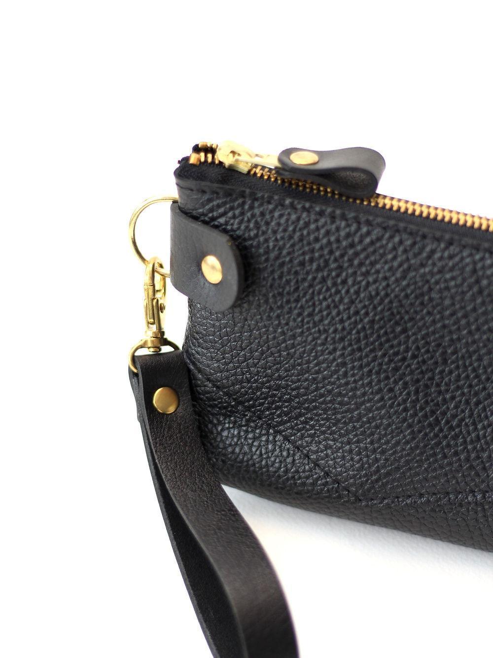 POUCH Wallet - Black with Golden details - ROODS PROJECT