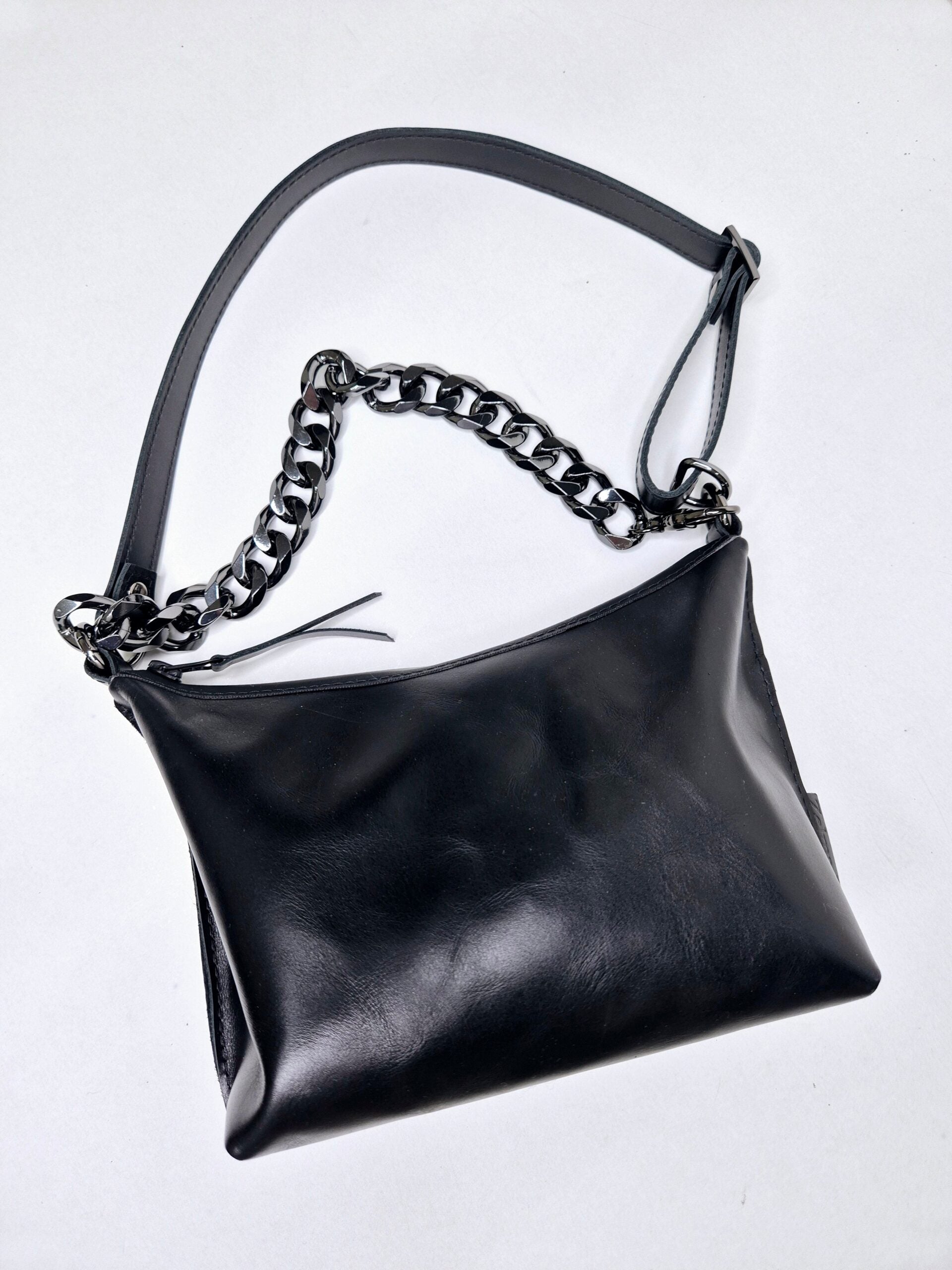 Black Leather Hobo Bag - Small - ROODS PROJECT