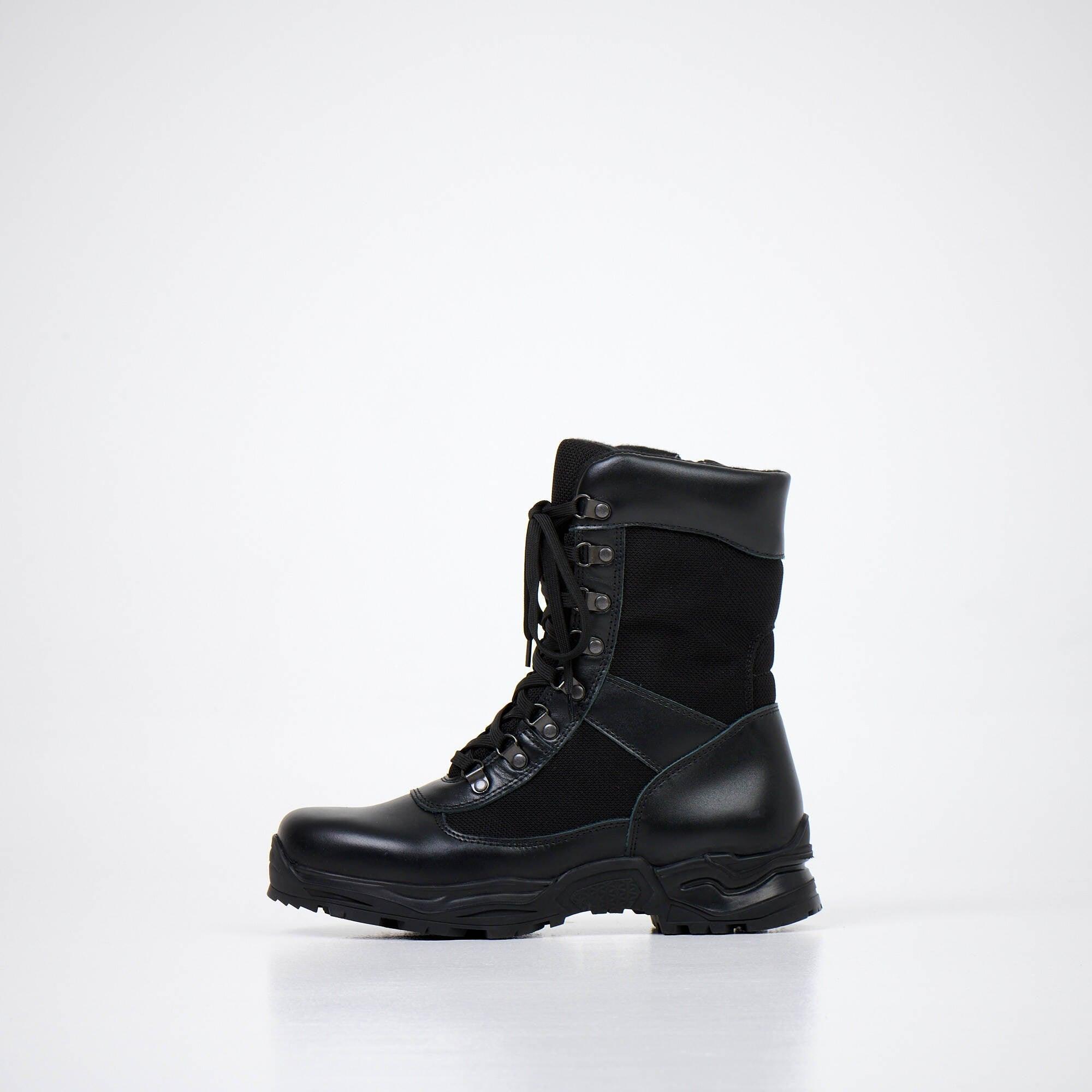 590 Desert Boots with Zipper - Black - ROODS PROJECT