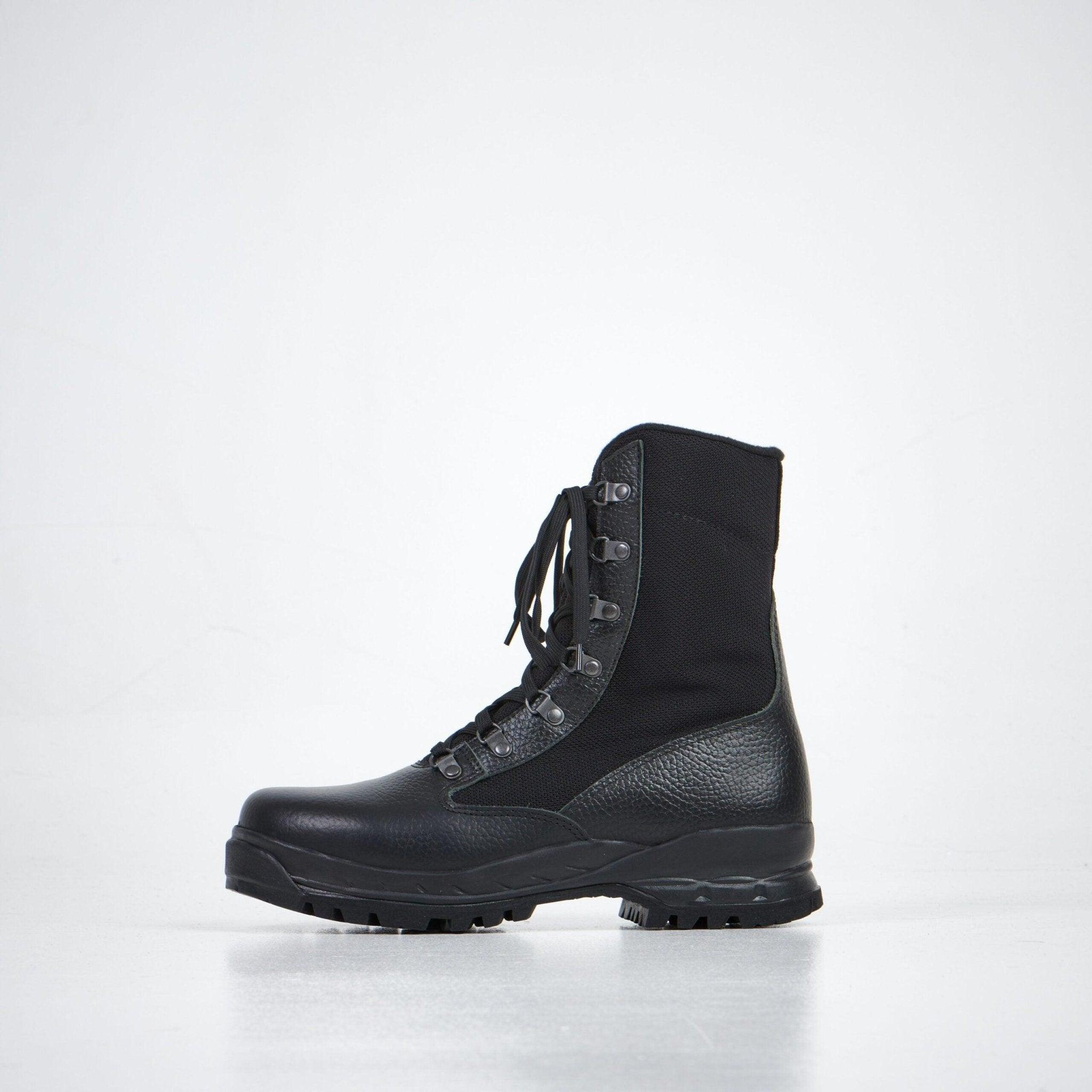 598 Desert Boots - Black - ROODS PROJECT