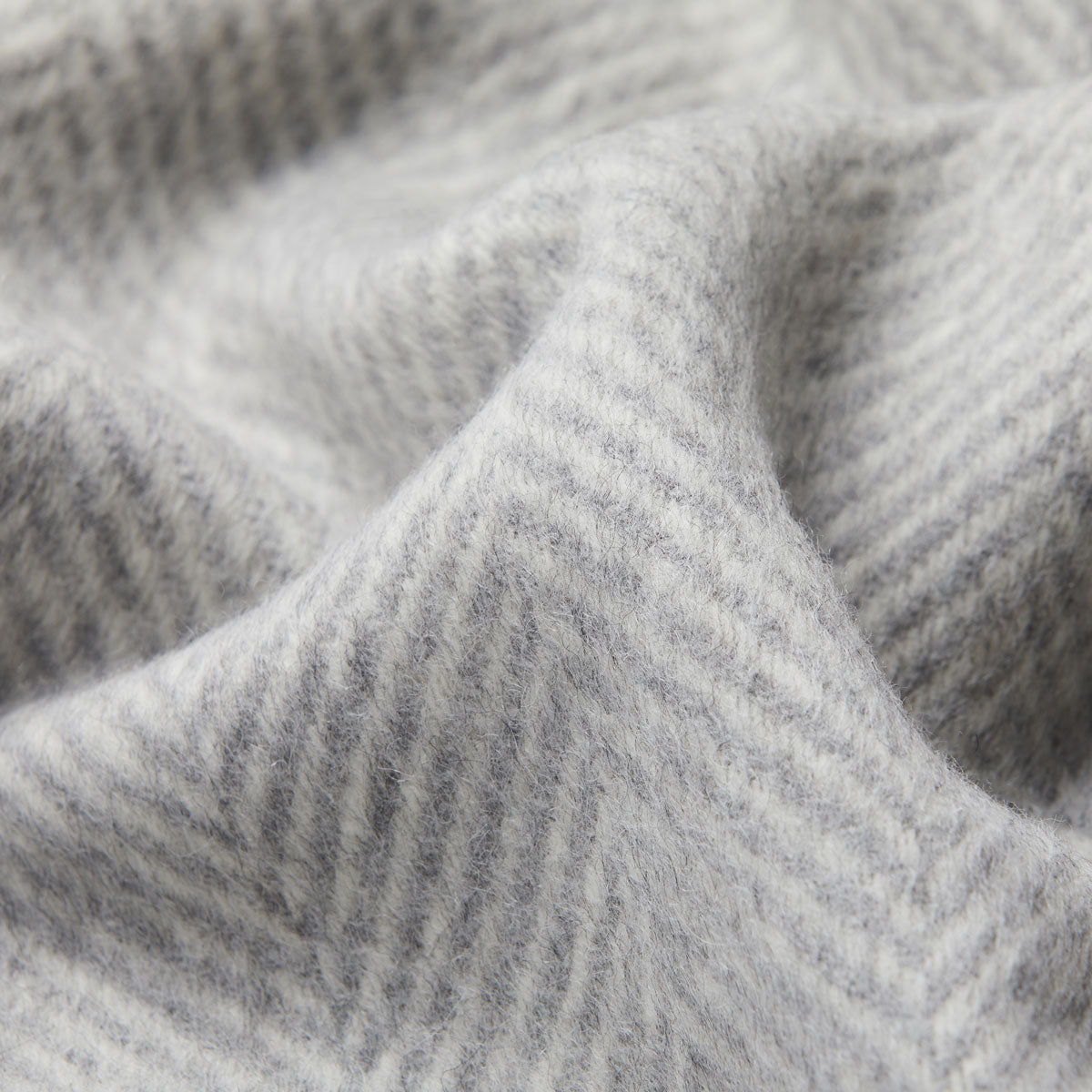 Natural Alpaca Wool Throw - Classic Fishbone - ROODS PROJECT