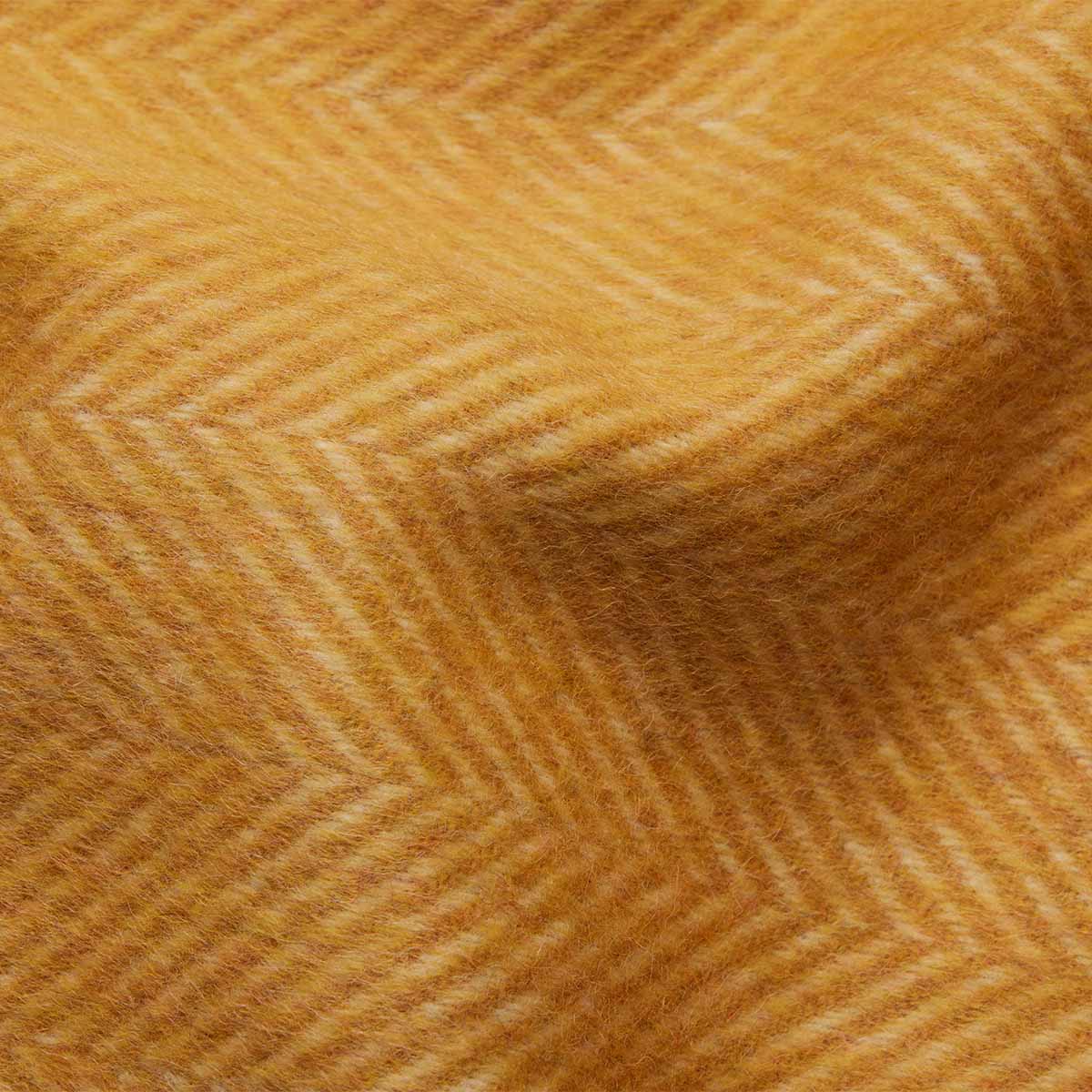 Natural Alpaca Wool Throw - Classic Fishbone - ROODS PROJECT