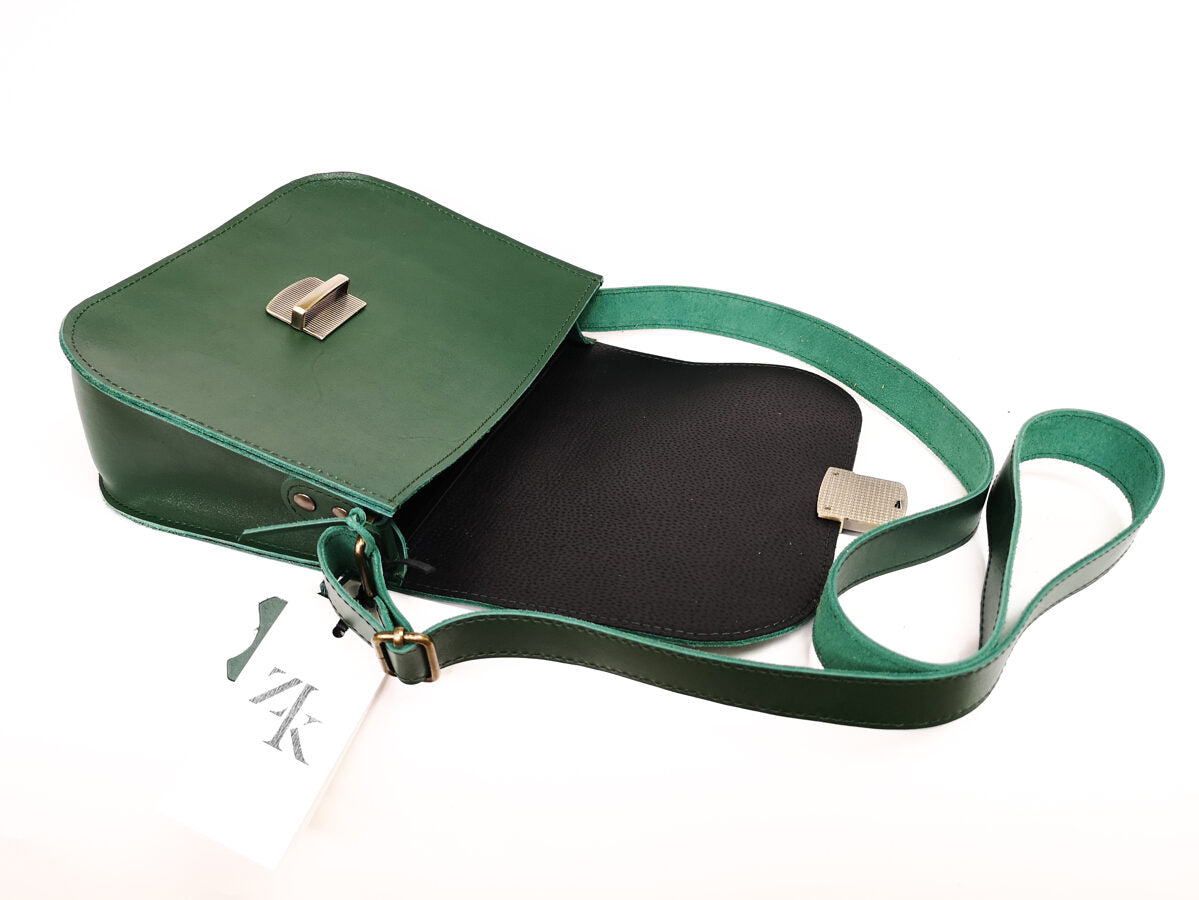 Natural Leather Saddle Bag Large – Green - ROODS PROJECT