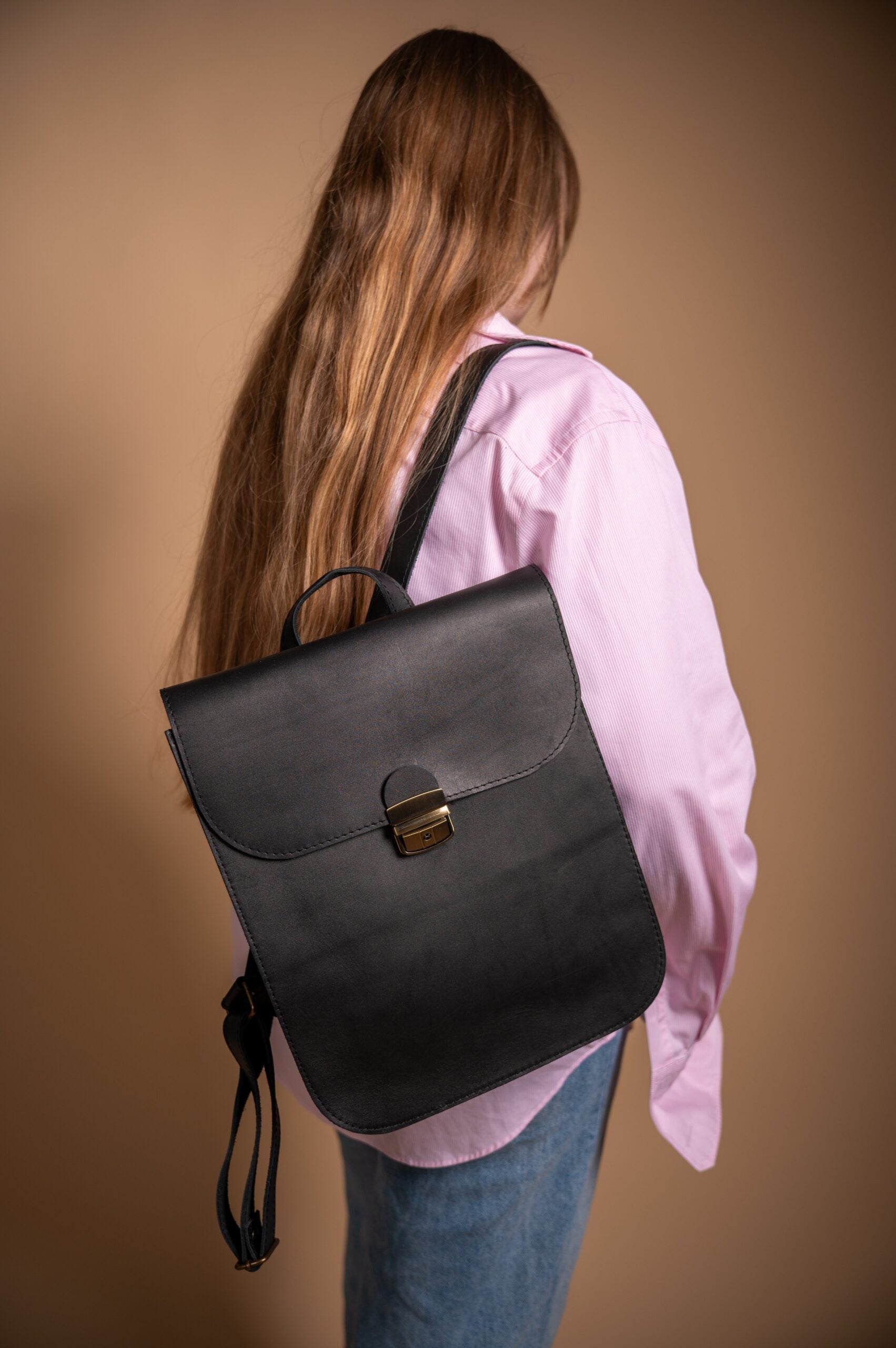 Natural Leather Saddle Backpack - Black - ROODS PROJECT