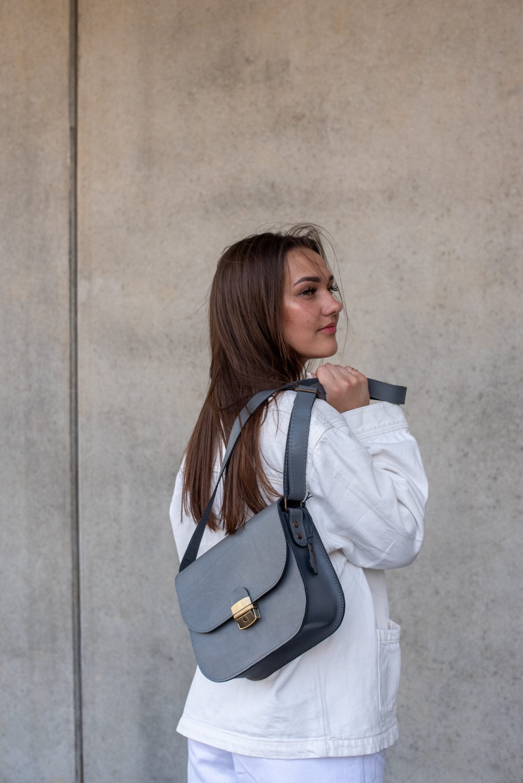 Natural Leather Saddle Bag Large – Grey - ROODS PROJECT