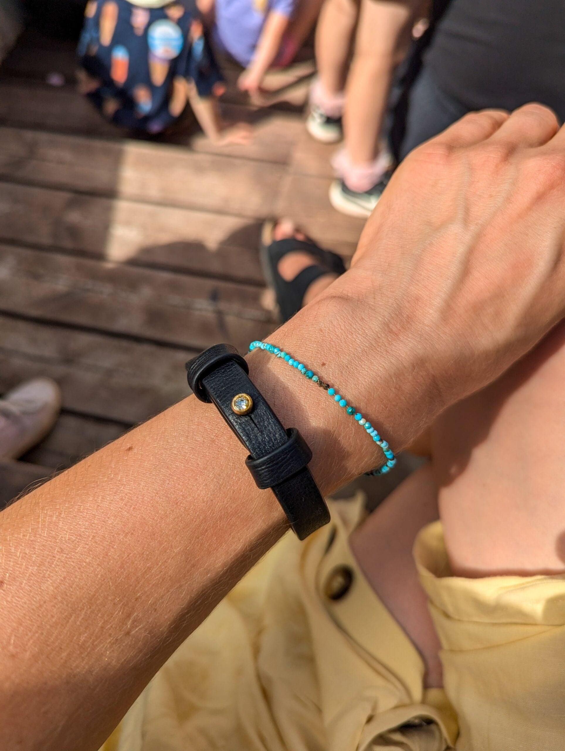 Leather Bracelet With a Brass Fastener in Black