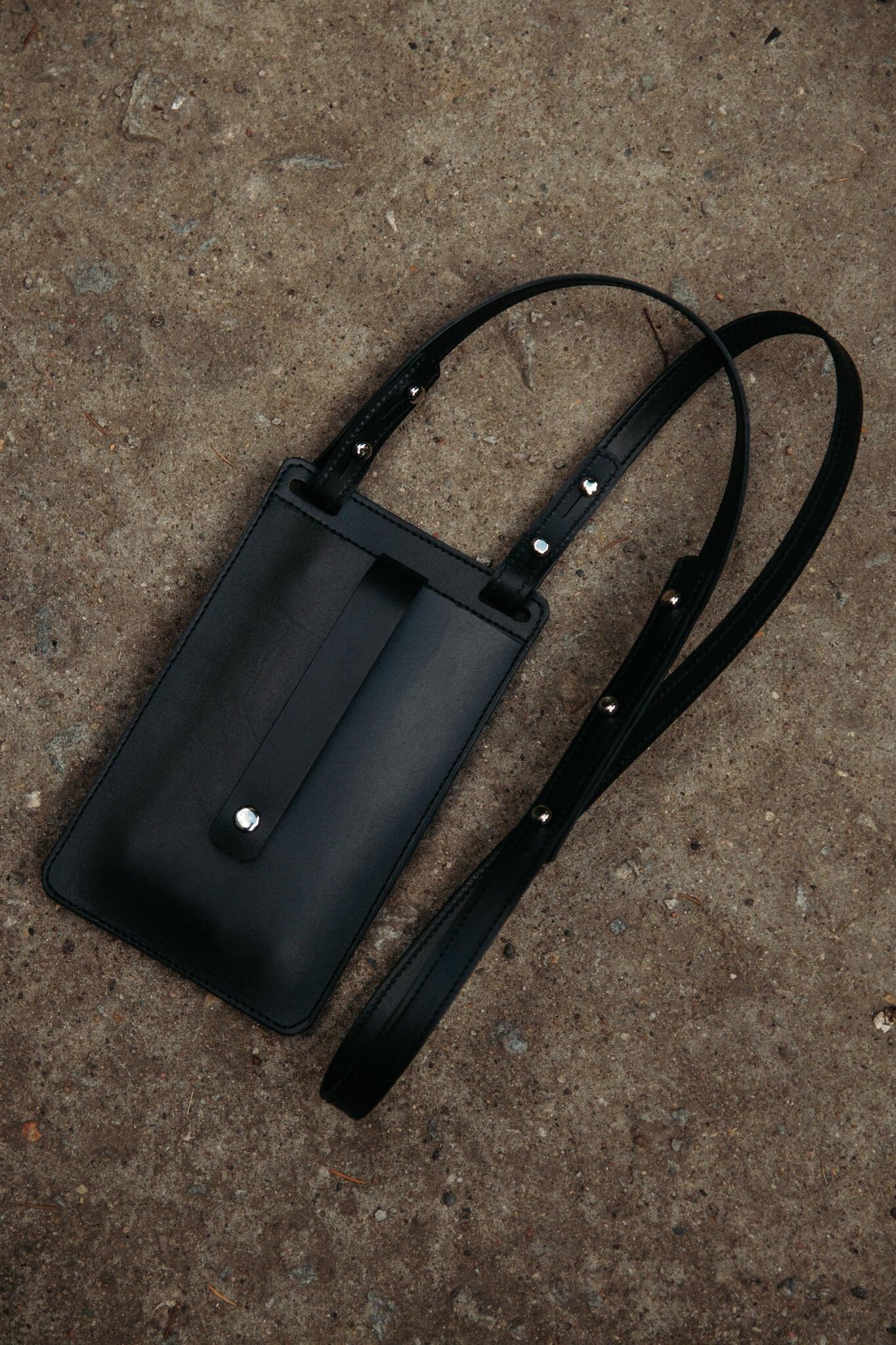 By Your Side Phone Bag - ROODS PROJECT