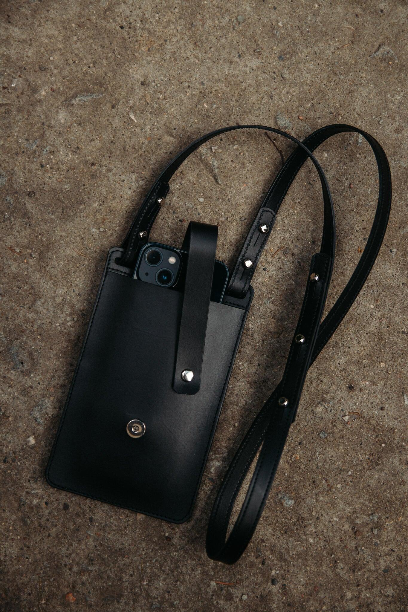 By Your Side Phone Bag - ROODS PROJECT