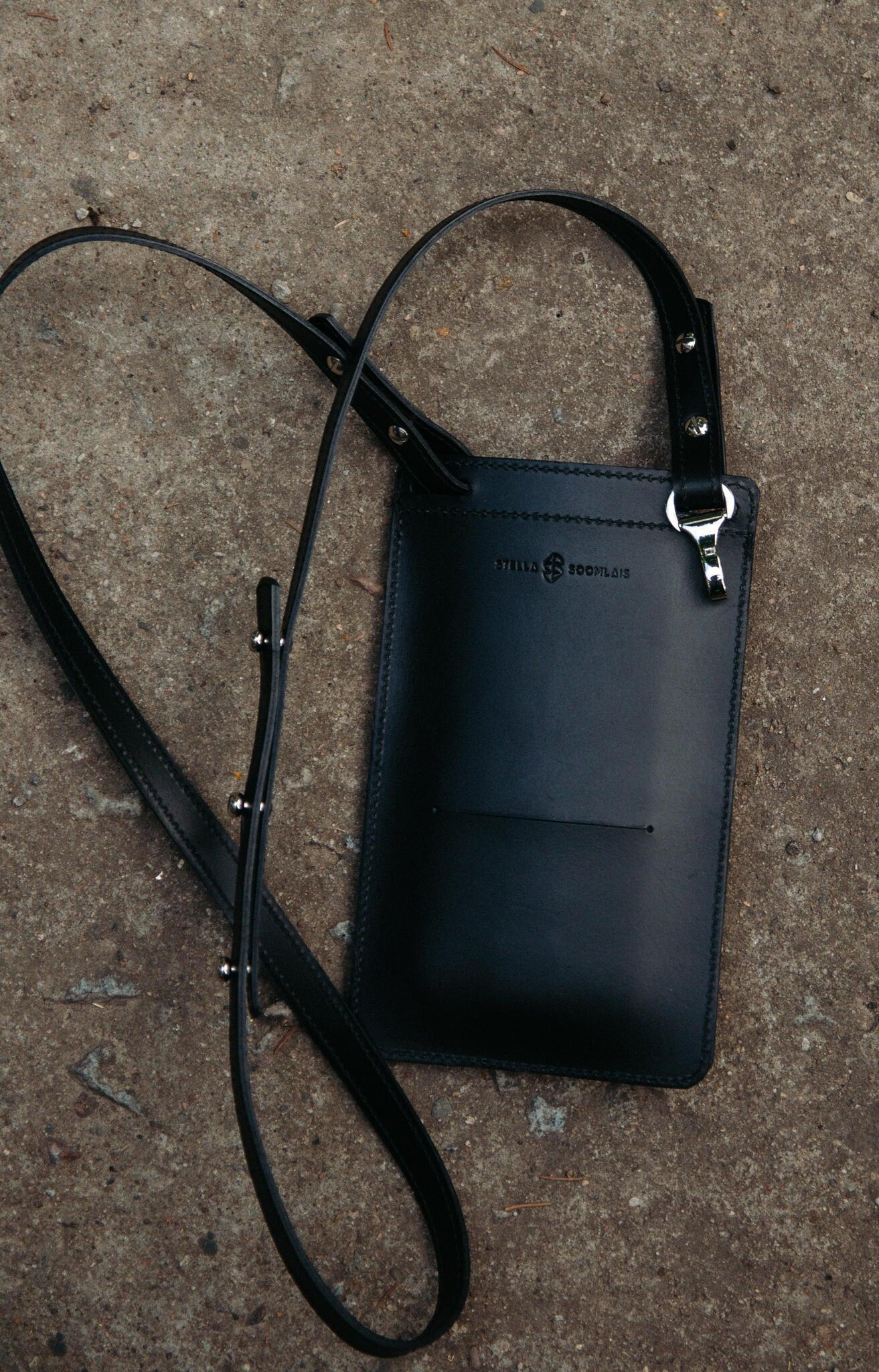 By Your Side Phone Bag - ROODS PROJECT