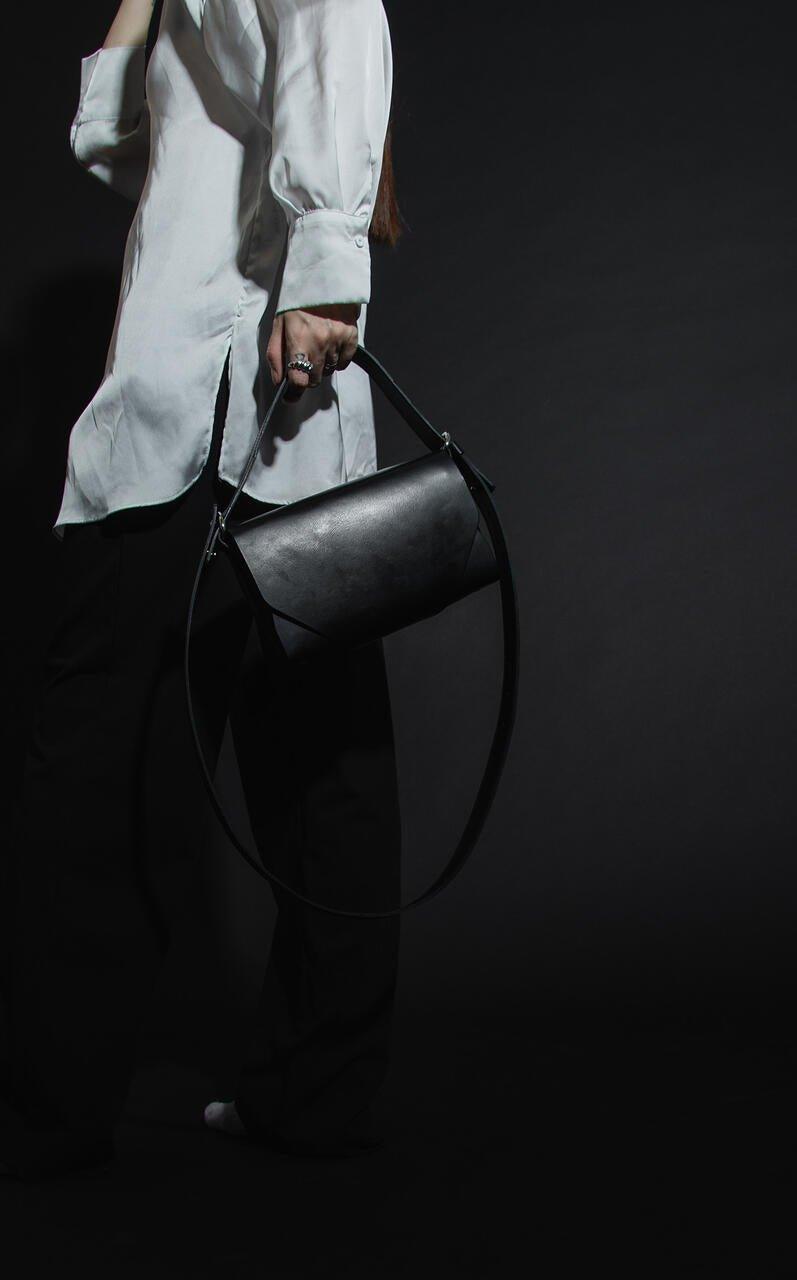 Capital of Goods Fanny Bag/Shoulder Bag - Black - ROODS PROJECT