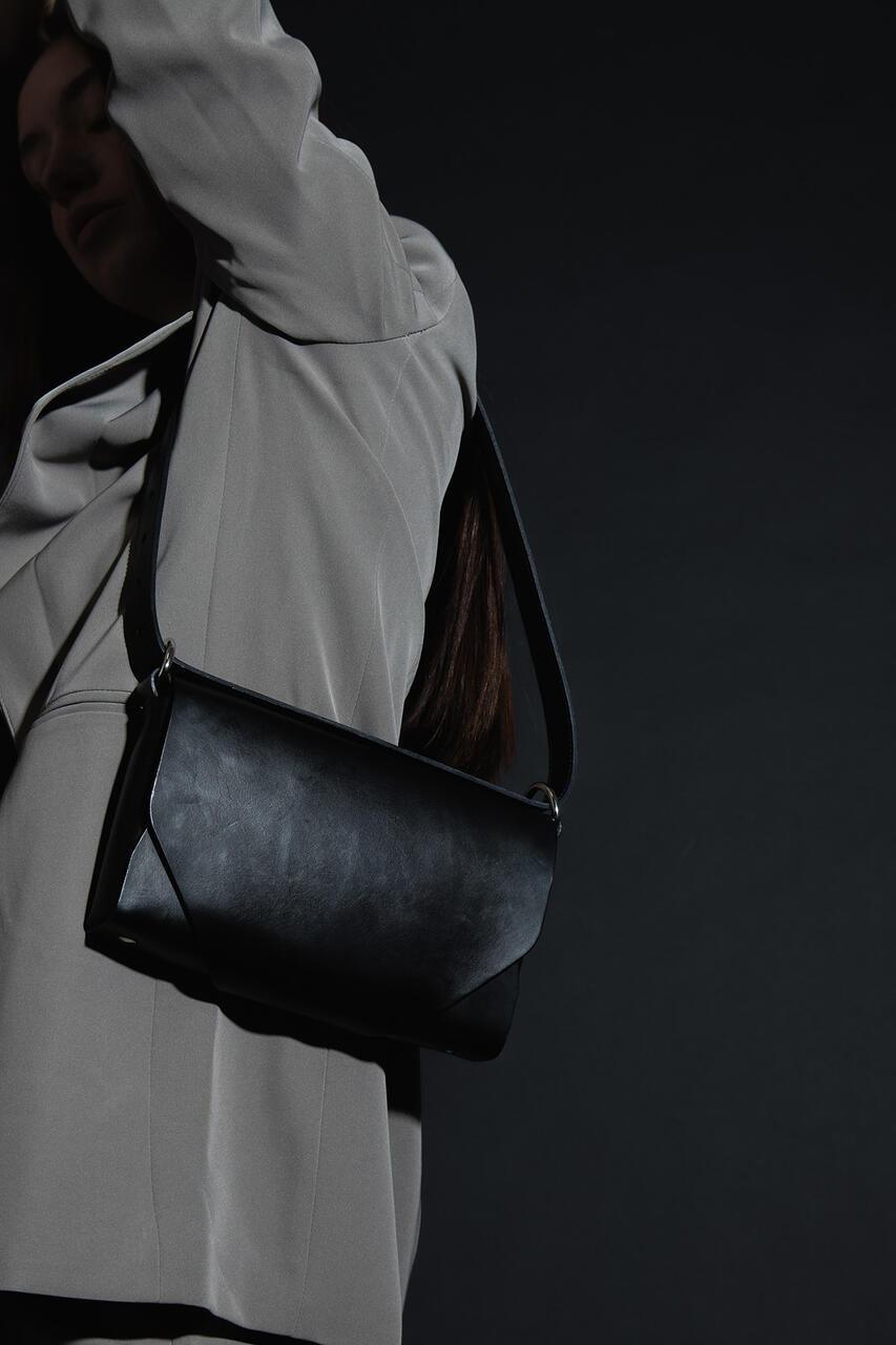 Capital of Goods Fanny Bag/Shoulder Bag - Black - ROODS PROJECT