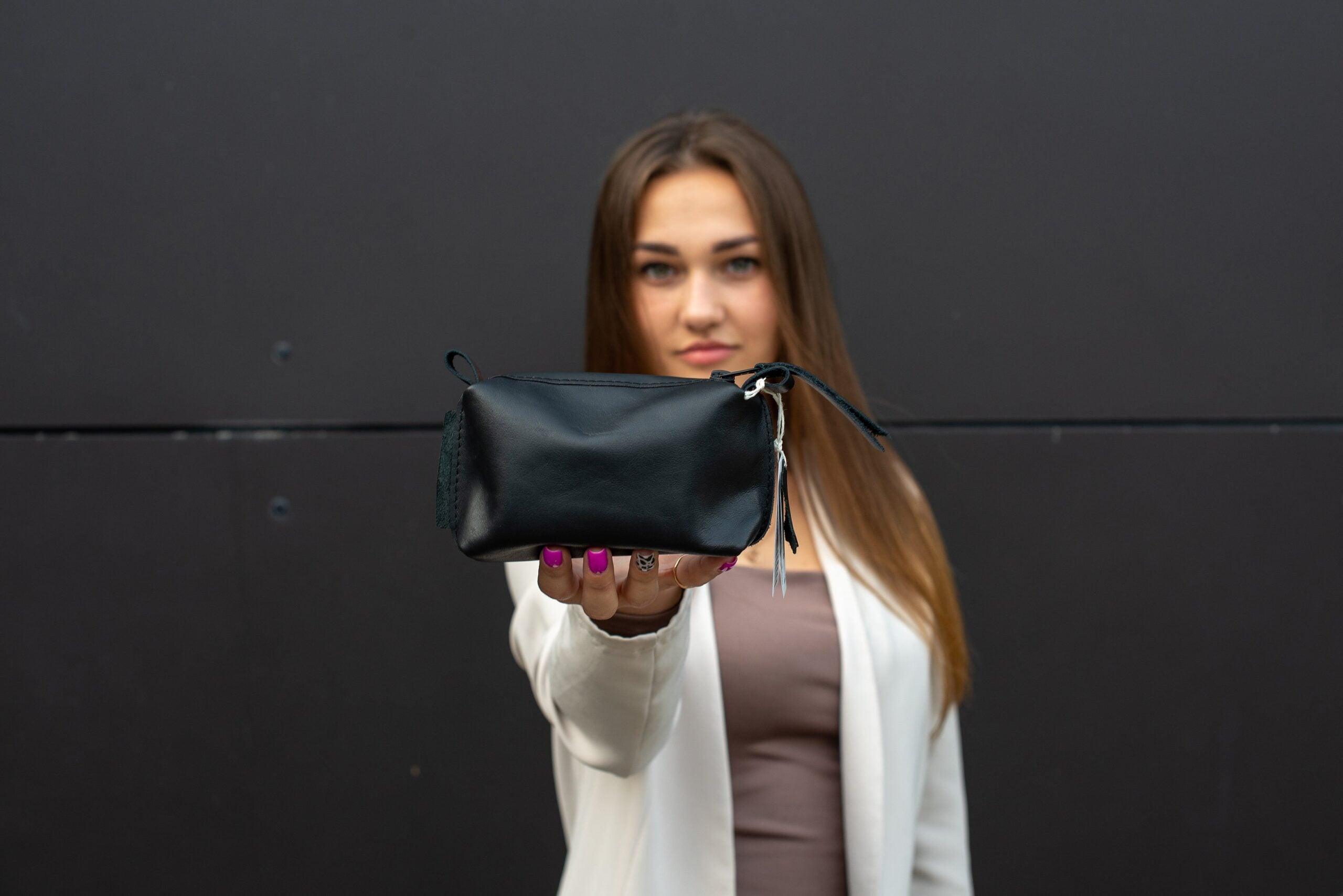 Leather Cosmetic Bag, Black - Small - ROODS PROJECT