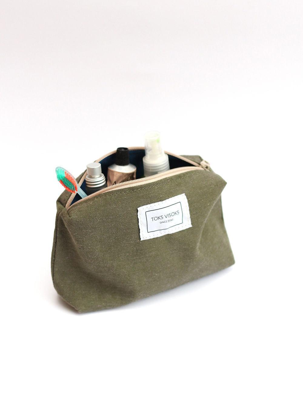 LORNA Makeup Bag - Army Green - ROODS PROJECT