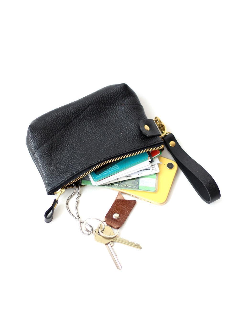 POUCH Wallet - Black with Golden details - ROODS PROJECT