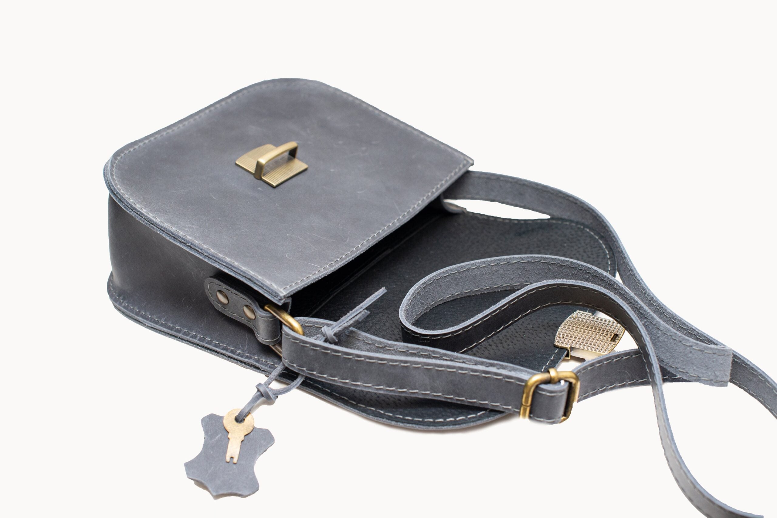 Natural Leather Saddle Bag Large – Grey - ROODS PROJECT